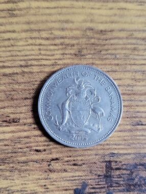 2005 Bahamas 25 Cent Coin- Silver Tones